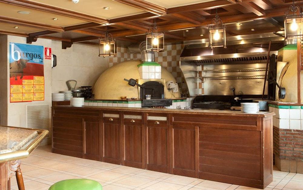 Hotel Azofra Burgo 외부 사진