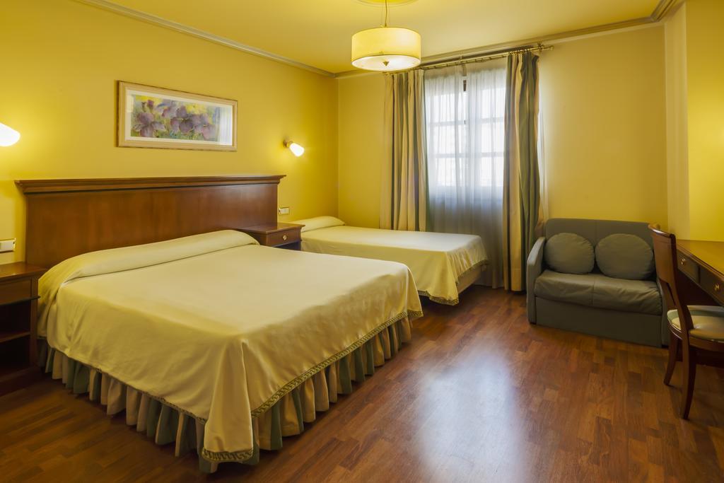 Hotel Azofra Burgo 외부 사진
